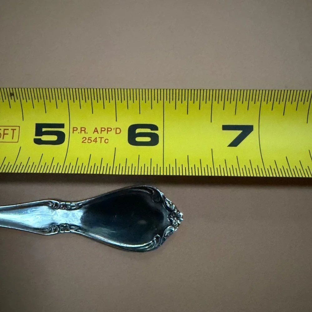 Oneida Chateau Salad Forks Stainless Steel Floral Scroll Set of 10 USA 6.25in